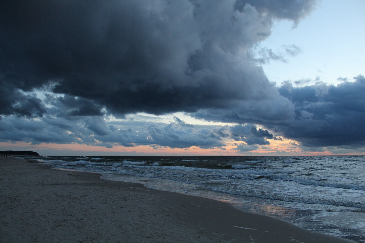 How to Make Your Beach Trip More Sustainable?